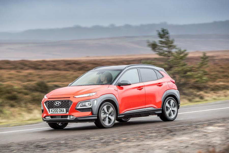  Hyundai Kona AWD (OS) 2017 года  (UK) (фото 16 из 40)